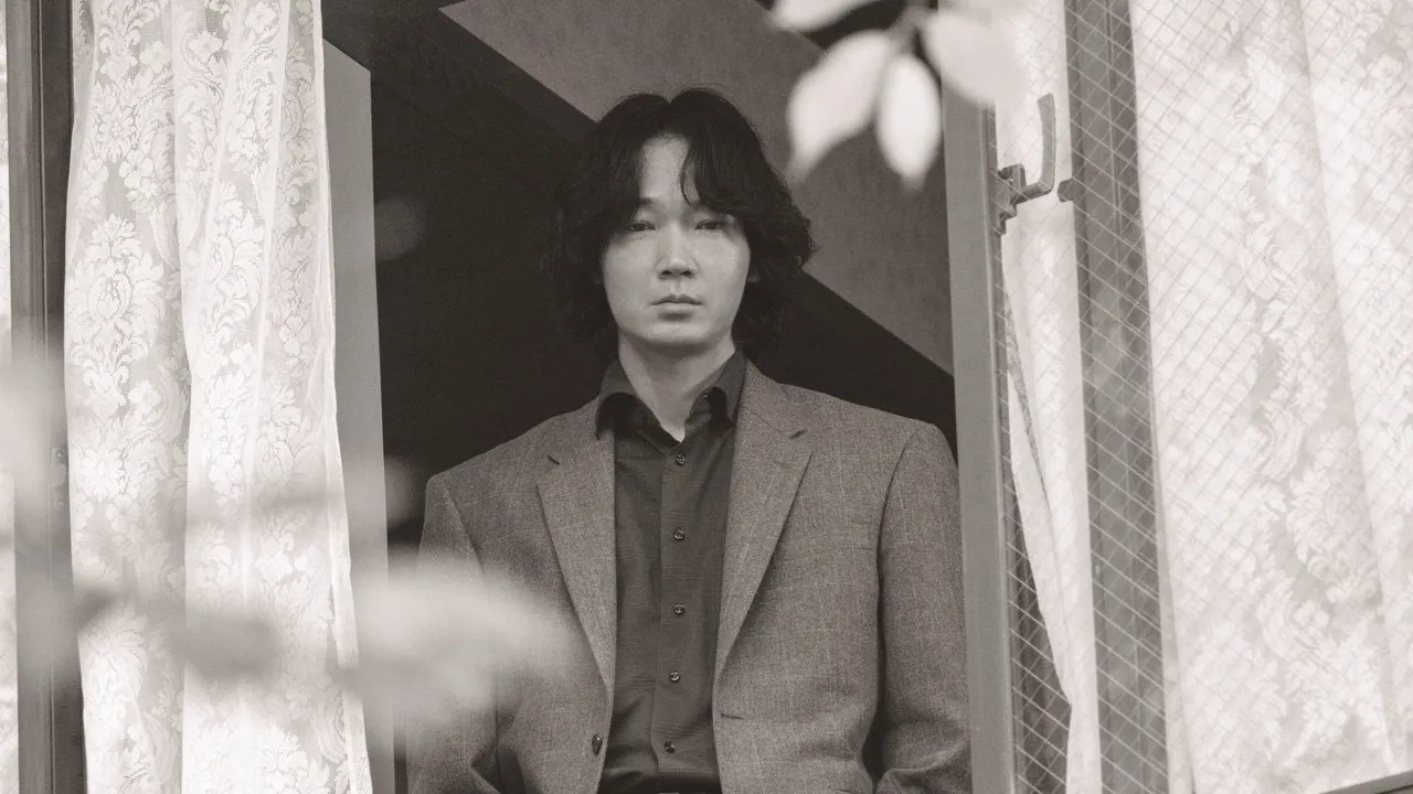 星と月は天の穴