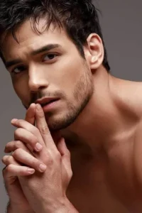 Kit Thompson image 1