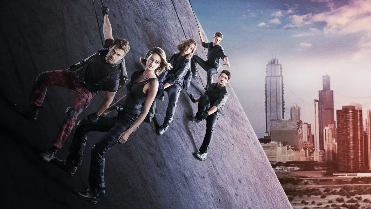 Divergente 3 : Au-delà du mur