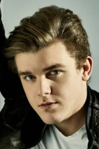 Sean Ryan Fox image 1