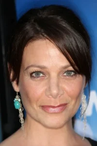 Meredith Salenger image 1
