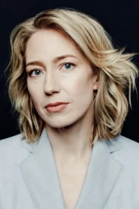 Carrie Coon image 1