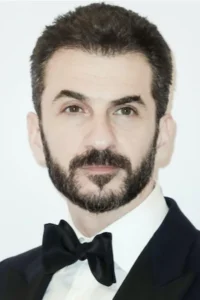 Michael Aronov image 1