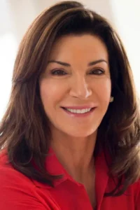Hilary Farr image 1