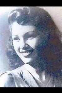 Elvira Reyes image 1