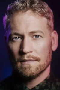 Gavin Stenhouse image 1