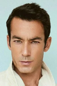 Aarón Díaz image 1