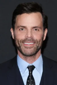 Alex Manette image 1