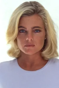 Erika Eleniak image 1