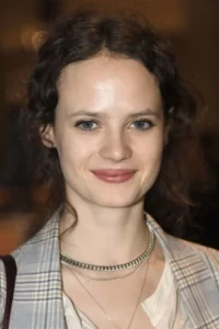 Jana McKinnon image 1