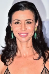 Drena De Niro image 1