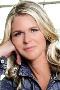 Kim DeLonghi image 1