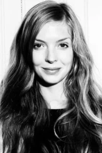 Pheline Roggan image 1