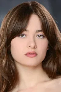 Chloe Avakian image 1
