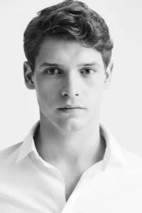 Billy Howle image 1