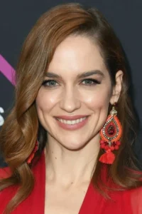 Melanie Scrofano image 1
