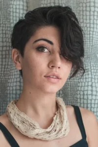 Olivia Graves image 1