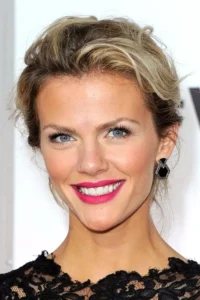 Brooklyn Decker image 1