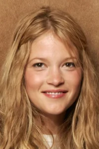 Nicki Aycox image 1