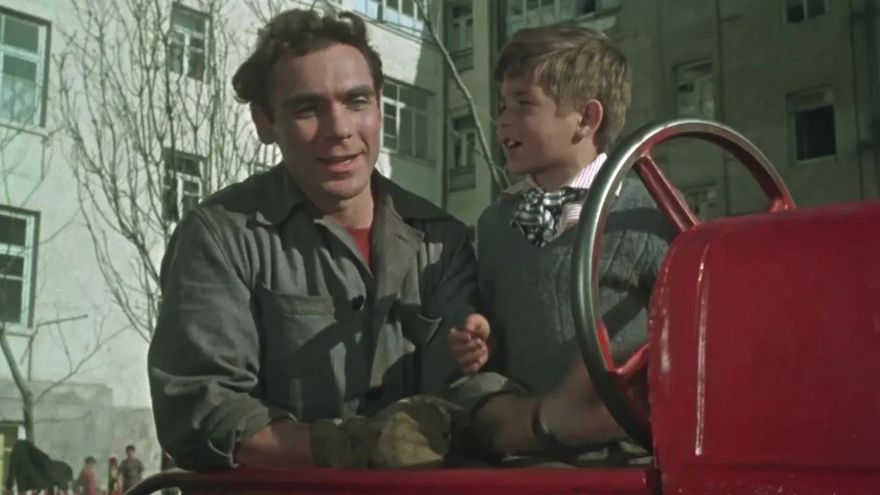 Le Rouleau compresseur et le Violon