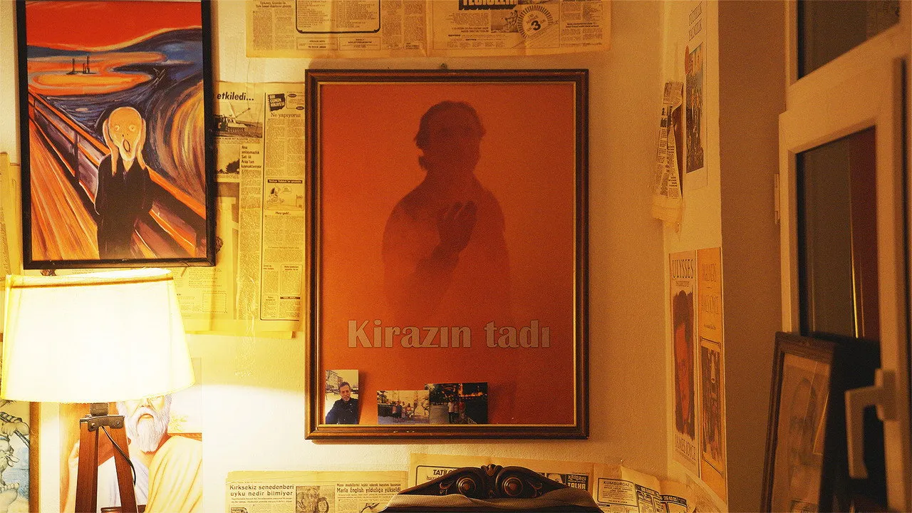 Kırağı Tutmuş Yaprak