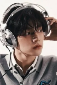 章昊