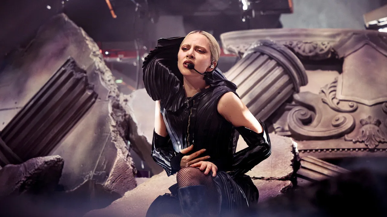 Apple Music Live : Lady Gaga MAYHEM Requiem